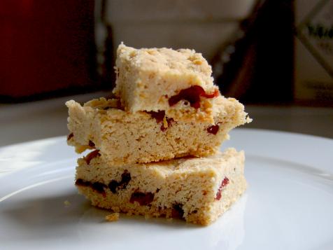 Beat the Wheat: Gluten-Free Cranberry-Ginger Shortbread