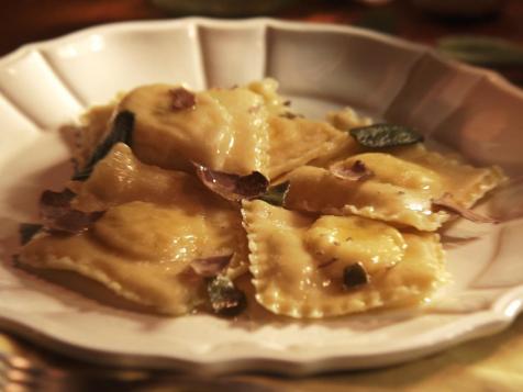 Ravioli with Parmesan and Truffle Butter Sauce