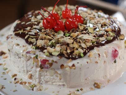Siba Mtongana's speedy ice cream cake as featured on Siba's Table