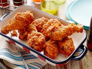 CC_top-summer-picnic-perfect-fried-chicken-recipe_s4x3