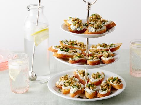 Goat Cheese Toasts