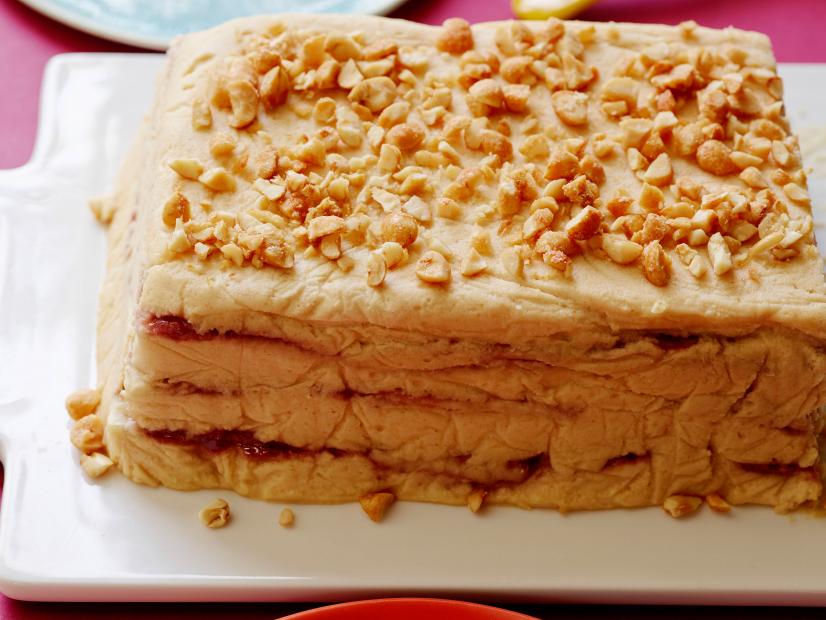 PEANUT BUTTER AND JELLY ICEBOX CAKE
Cooking Channel
Cream Cheese, Smooth Peanut Butter, Heavy Cream, Sugar, Vanilla Extract, Concord
Grape Jelly, Saltine Crackers, Honeyroasted
Peanuts
