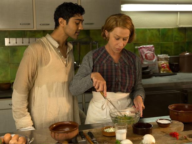 Hassan Kadam (Manish Dayal) and his family move from India to a village in the South of France, they open a restaurant and encounter Madame Mallory, (Academy Award-winner Helen Mirren) the chef proprietress of a classical Michelin-starred French restaurant across the street. 