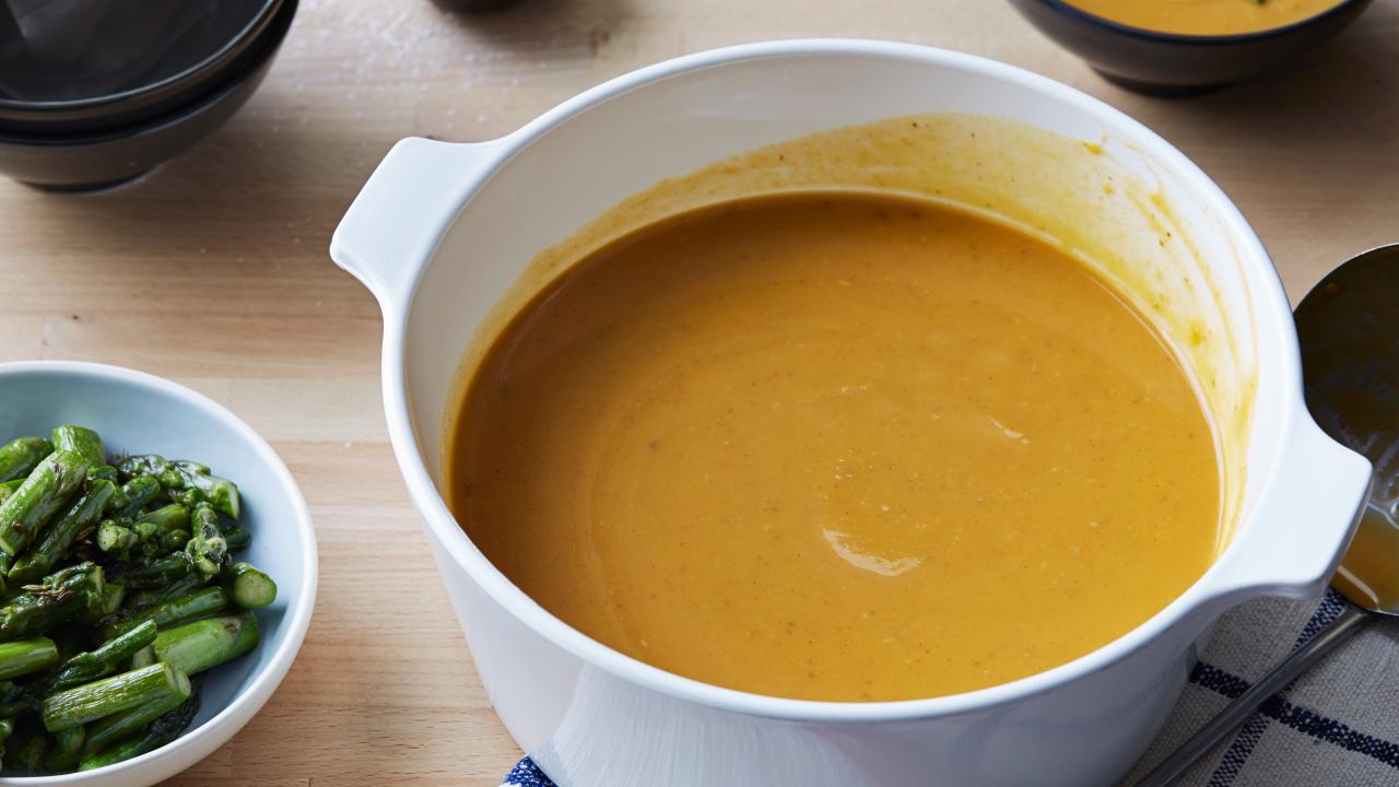 Toasted-Spice Squash Soup