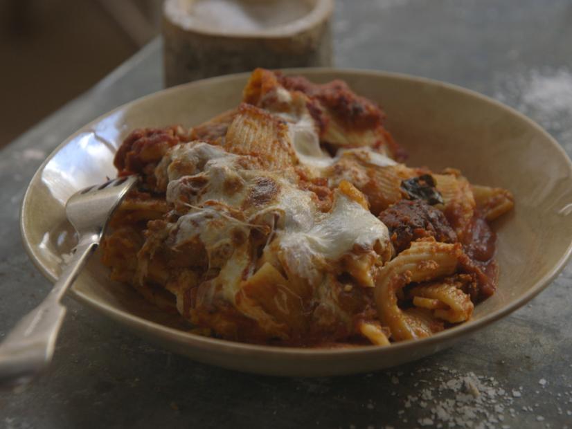 Laura S Pasta Al Forno With Sugo Recipe Laura Vitale Cooking Channel