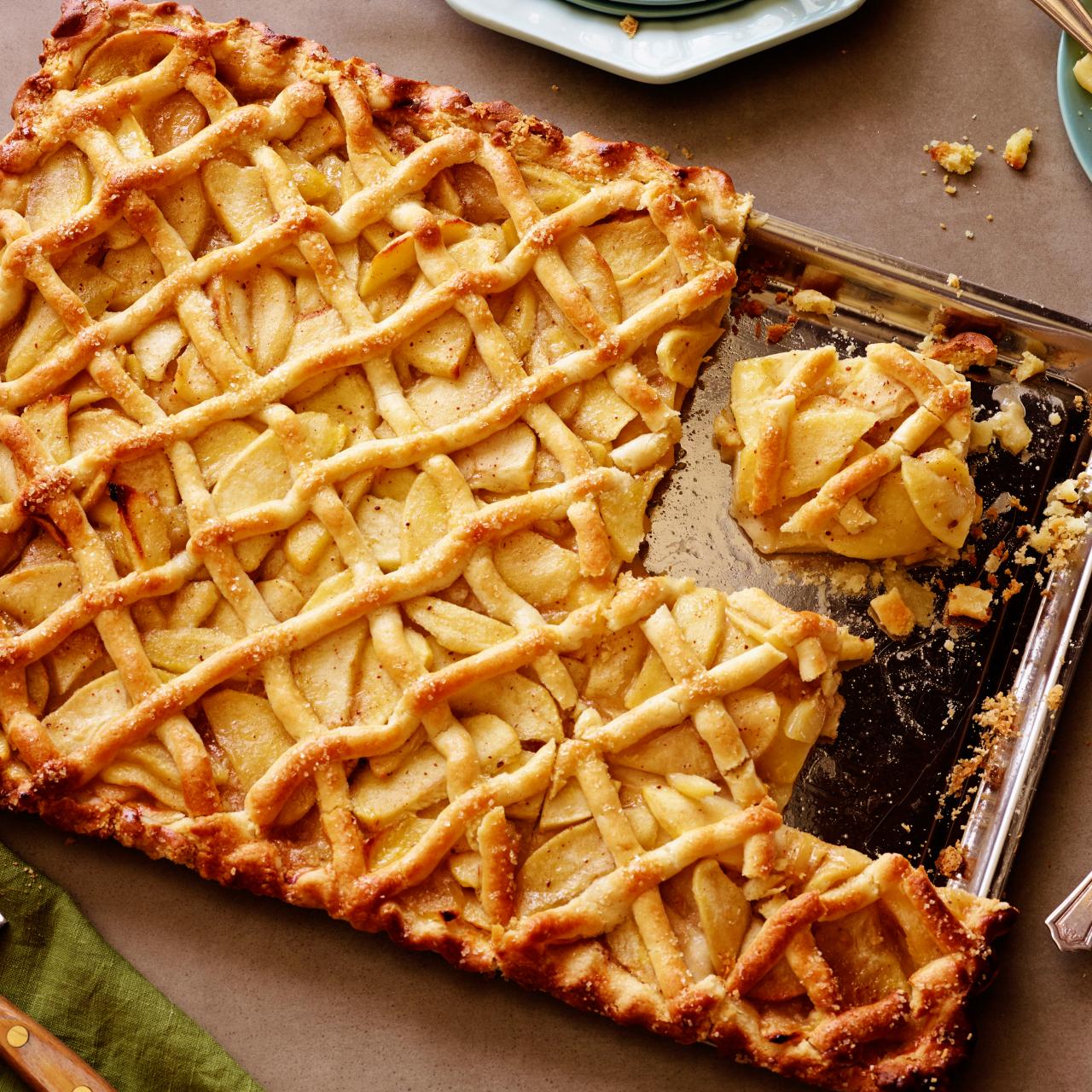 McIntosh Apples and Pan-Apple Pie Recipe