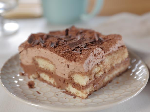 No-Bake Banana Cream Tiramisu Recipe - Extra Helpings