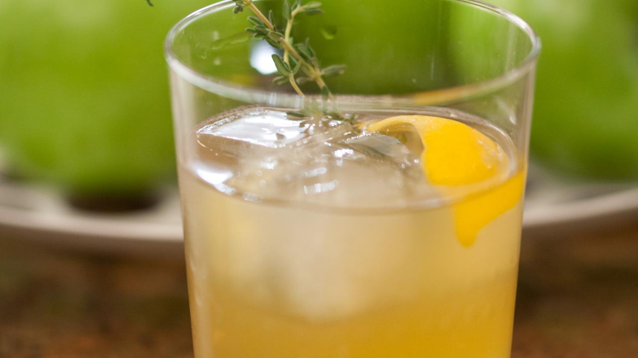 Lemon-Thyme Whiskey Sour
