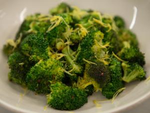 CCTIA102_broccoli-saute-recipe_s4x3