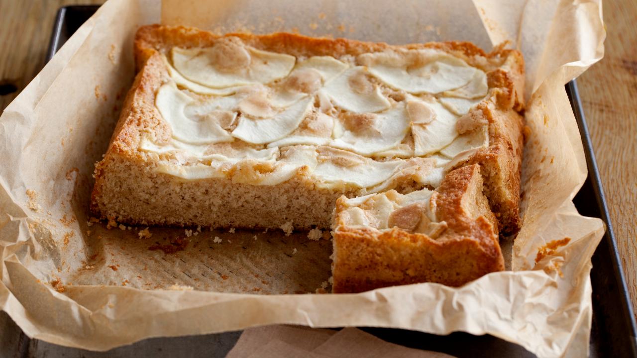 Dutch Apple Cake Recipe