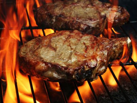 The Steaks Are High This Summer, So Here's How to Achieve Grilled-Meat Grateness