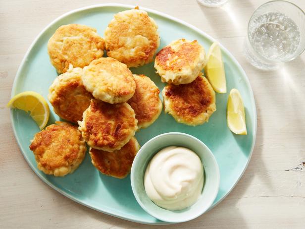 Patti's Jumbo Lump Crab Cakes Recipe, Patti LaBelle