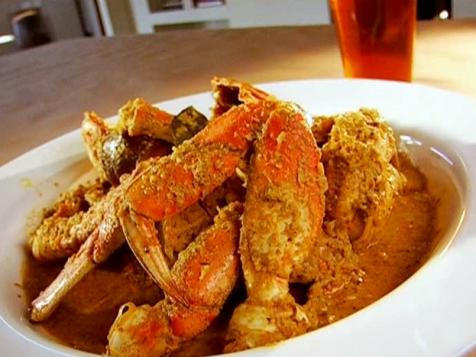 Curried Crab with Coconut and Chili