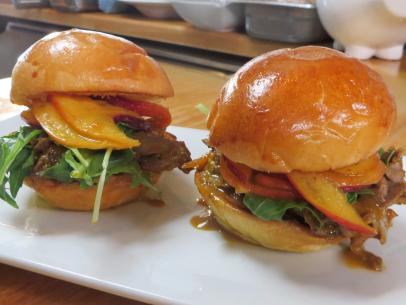 Coolinary Cafe BBQ Lamb Sliders, Fire Roasted Sirloin, Pickled Peach, Mustard Greens on a  Challah Roll