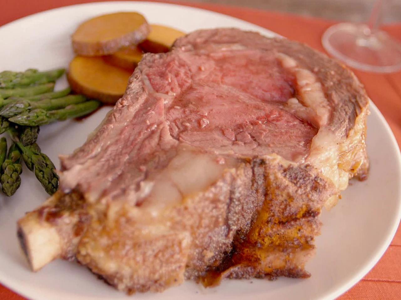 Standing Rib Roast With Pan Gravy Recipe