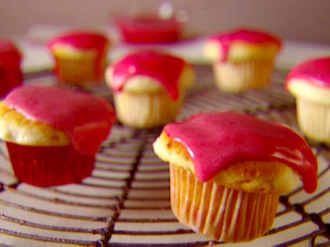 Strawberry-Glazed Cupcakes
