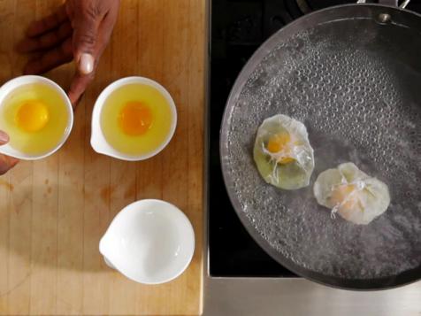 Eggs 101: Poached