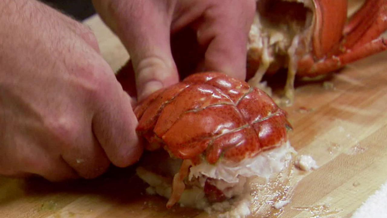 How to Crack Lobster and Crab