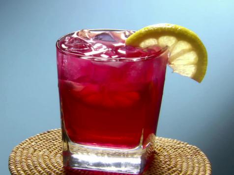 Sassy 'n' Spiked Pink Lemonade