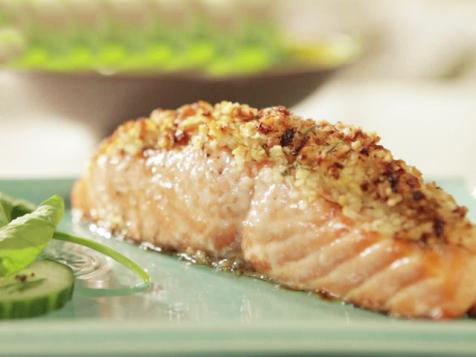 Baked Salmon w/ Cucumber Dill