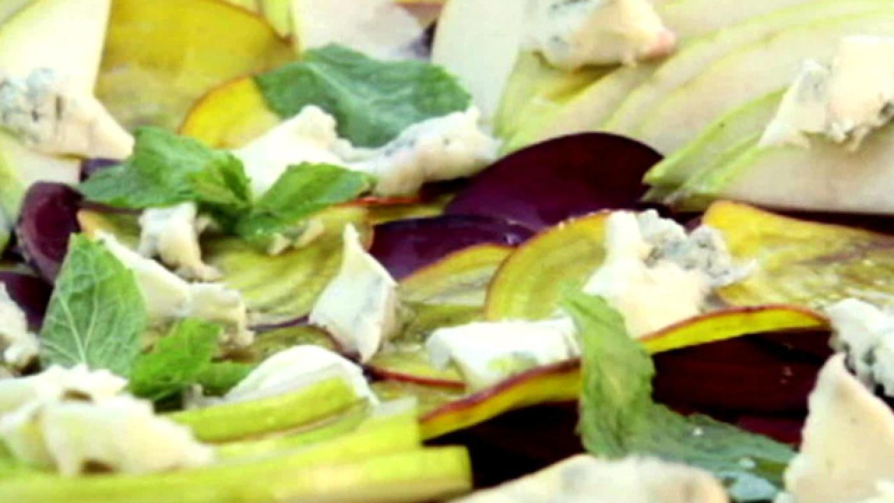 Raw Beet-Pear-Gorgonzola Salad