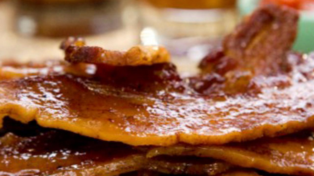 Peppery Maple-Glazed Bacon