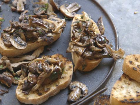 Mushroom and Garlic Bruschetta