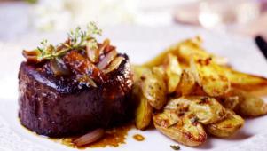 Steak with Roasted Shallots