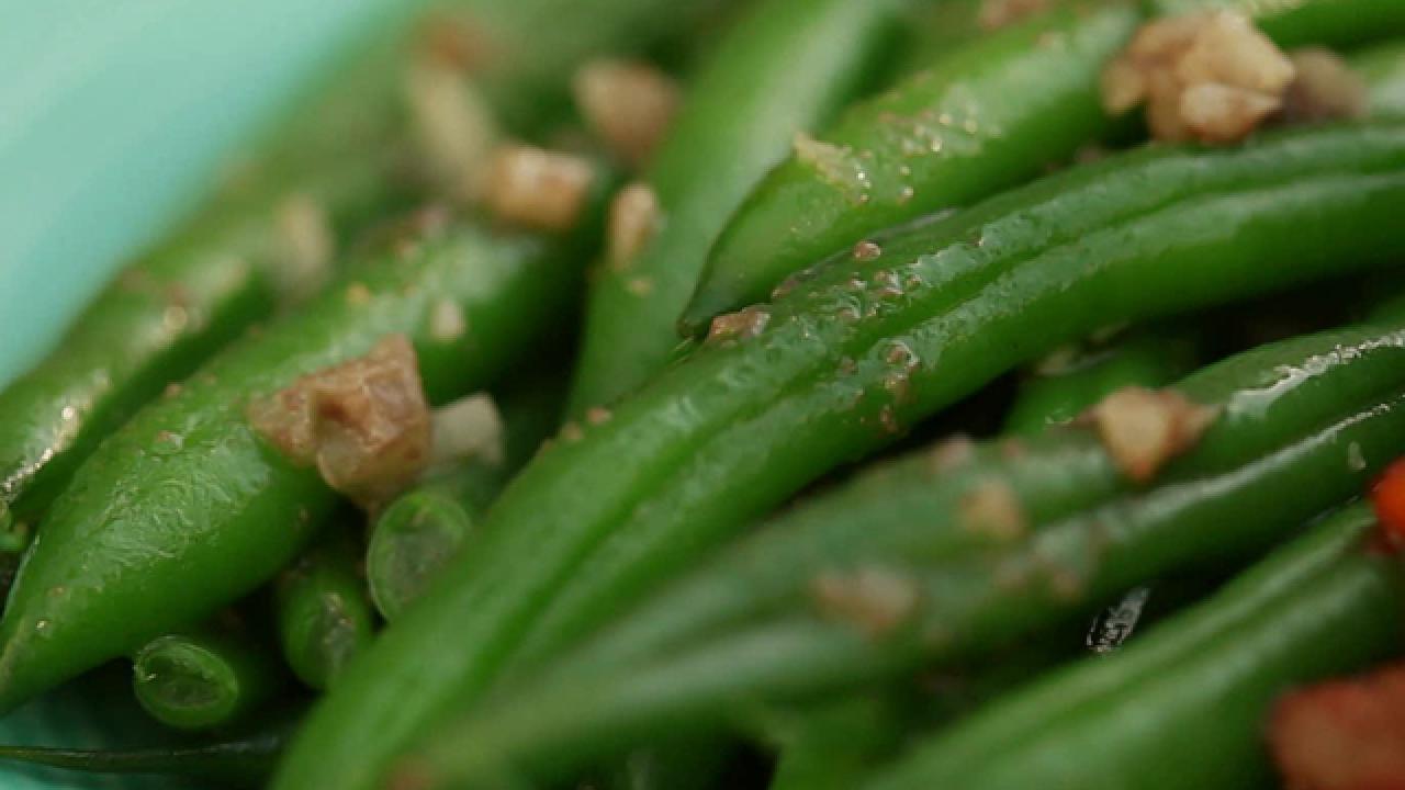 Anchovy-Wine Green Beans
