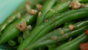 Anchovy-Wine Green Beans