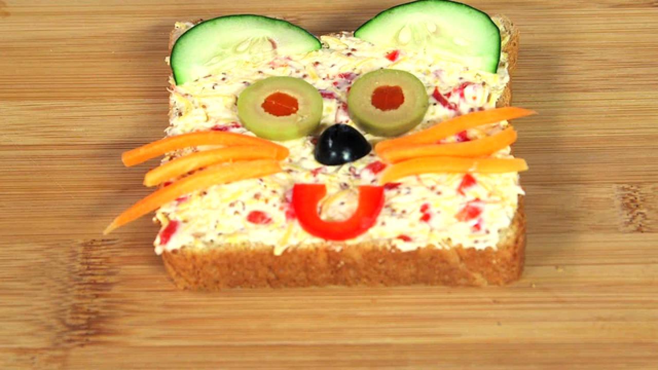 Open-Face Animal Sandwiches