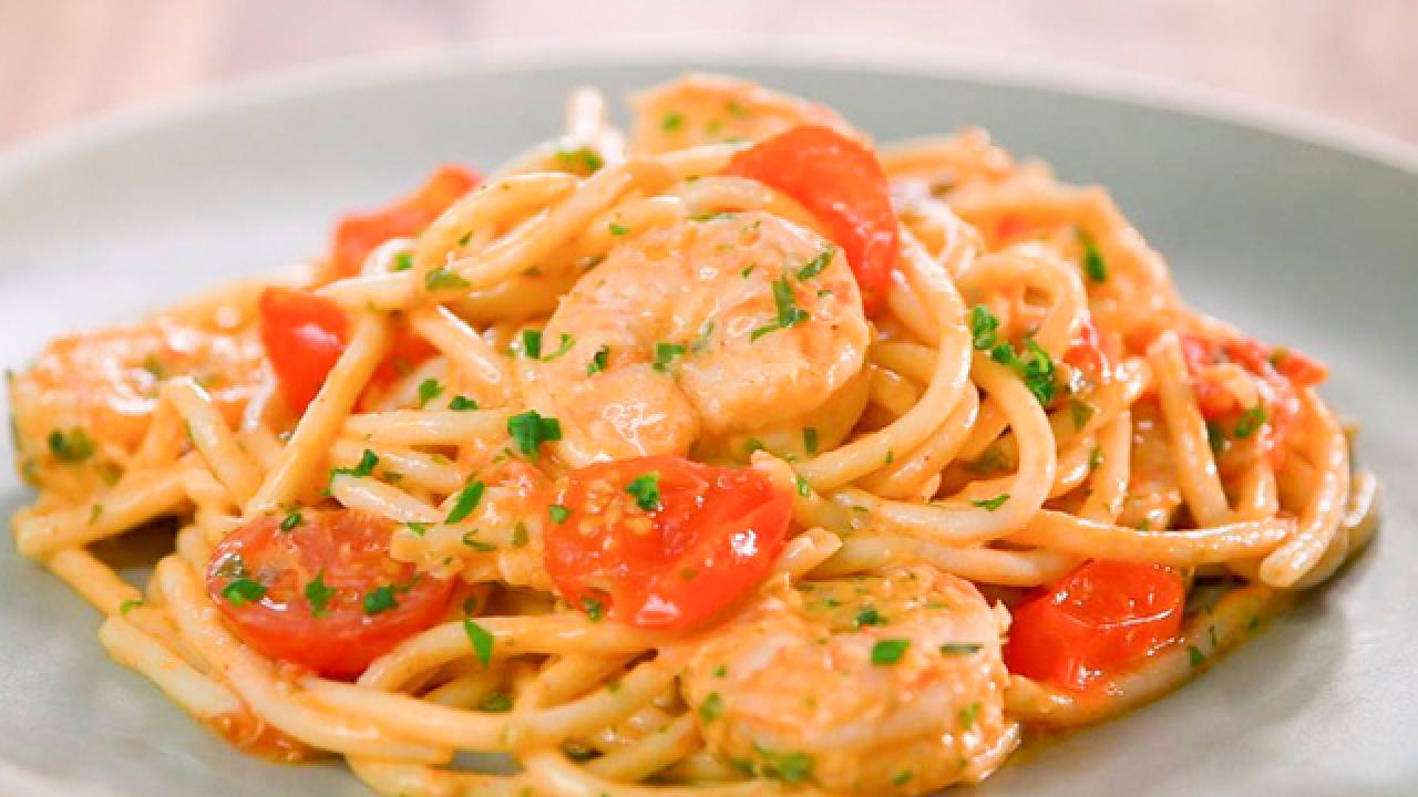 Shrimp Scampi with Tomatoes