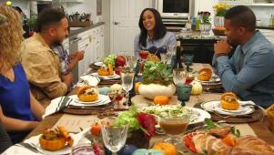 Tia's Thanksgiving Table